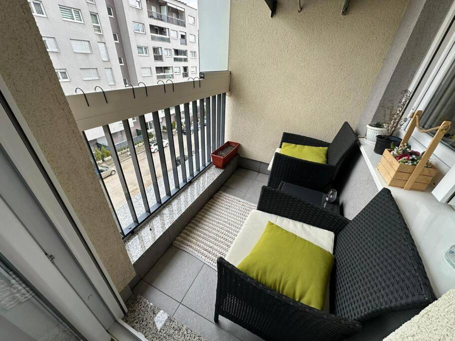 Apartman Pionirska Dolina SJJ Exterior photo